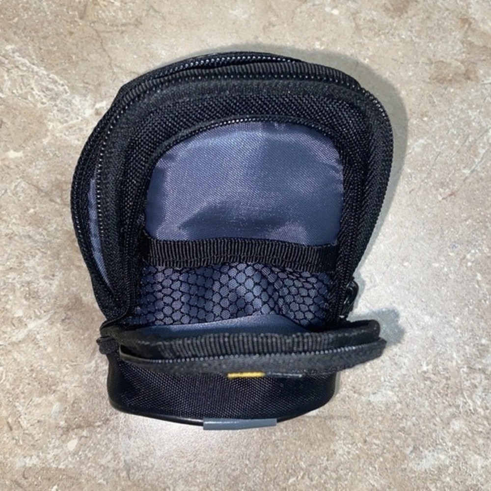 small camera case - Picture 3 of 4